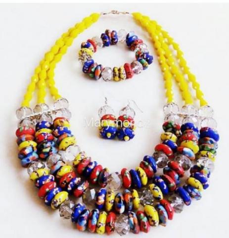 Multicolored necklace