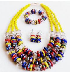Multicolored necklace